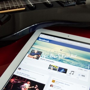 Walter Schneider – Facebook Theme